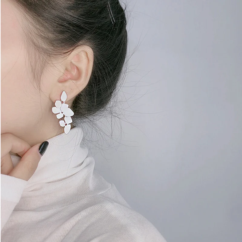 Женские серьги в стиле ретро гонконгском Оригинальные красные холодного ветра