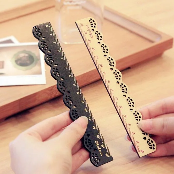 

30pcs/lot NEW vintage lace design wood Ruler bookmark 2 color 15 CM straight ruler students' diy drawing tools Wholesale
