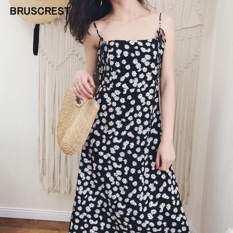 Фото Женское платье без рукавов элегантное винтажное миди с цветочным принтом лето