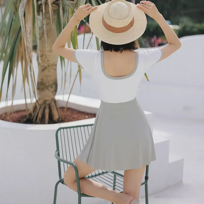 

2021 Women Patchwork Badmode Short Mouwen Batsuit Summer Sexy Beachwear Batsuit Women's Swimming Suits with Rok