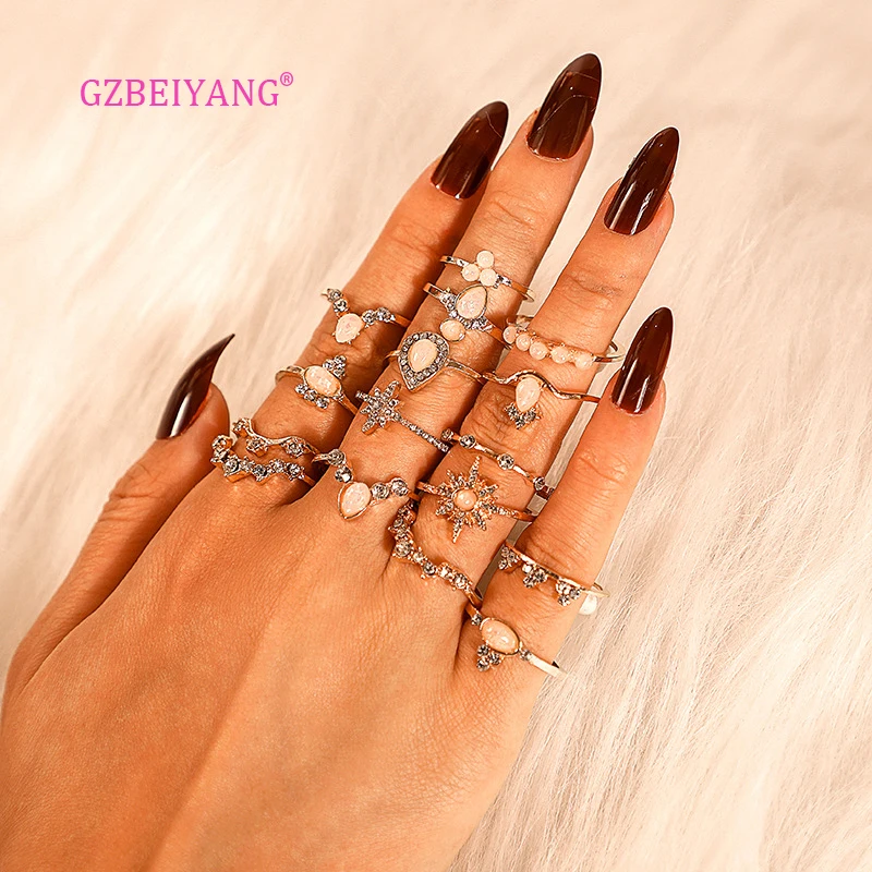 GZBEIYANG 2019 Горячая корона в форме капли Ретро стиль набор колец для женщин богемные