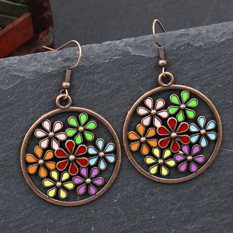 

Ethnic Style Hollow Alloy Dangle Earrings Retro Temperament Ear Jewelry 2021