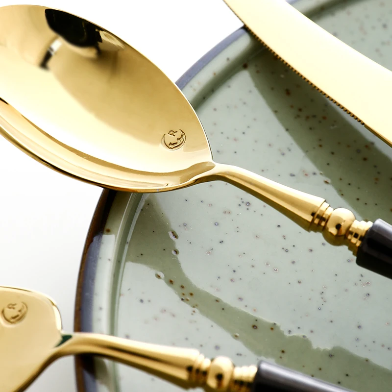 

Gold Stainless Steel Cutlery Set Reusable 4 Pcs Knife Fork Spoon Western Tableware Set Tenedor Luxury Dinner Flatware Set KK60CJ