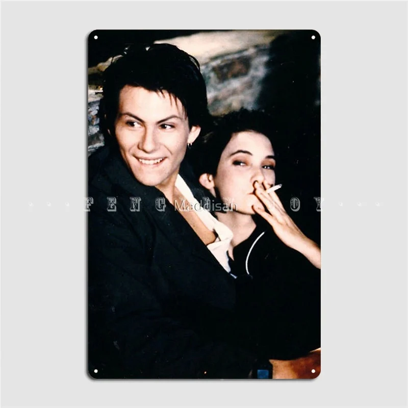 

Металлический постер heдействительности Winona Ryder и Christian Slater для кинотеатра, кухни, домашнего интерьера, жестяной знак, постер