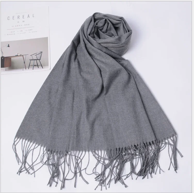 Женские одноцветные шарфы с кисточками женские тонкие длинные качественные