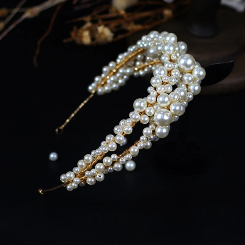 

Women Pearl Tiara Crowns Wedding Headband Pearls Beaded Headwear Gold Hoop for Bride Dainty Headpiece Party Headdress