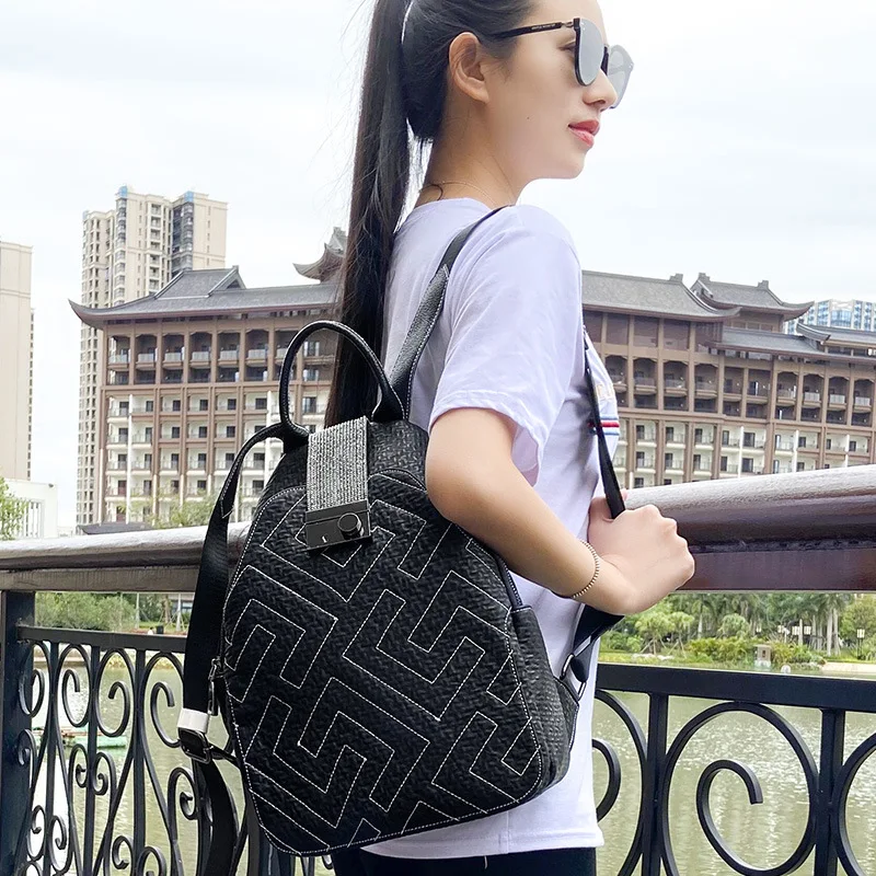 

Рюкзак женский Универсальный вместительный из мягкой кожи с защитой от кражи