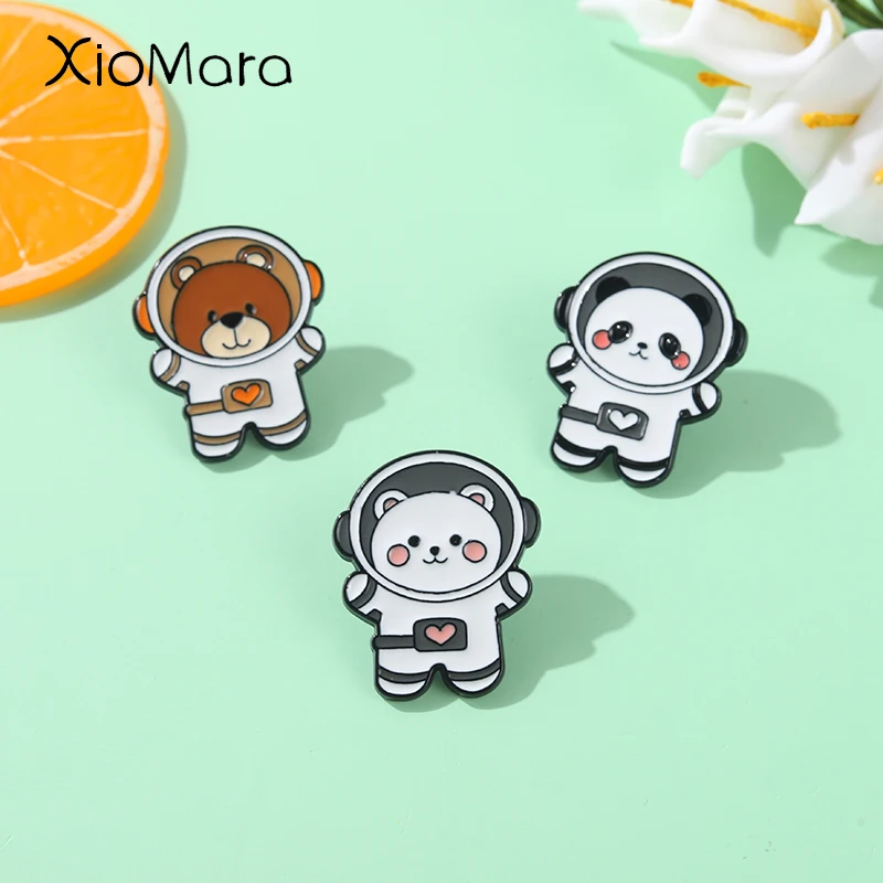 На заказ астронавт панда эмалированная булавка милая фотосессия рюкзак шляпа