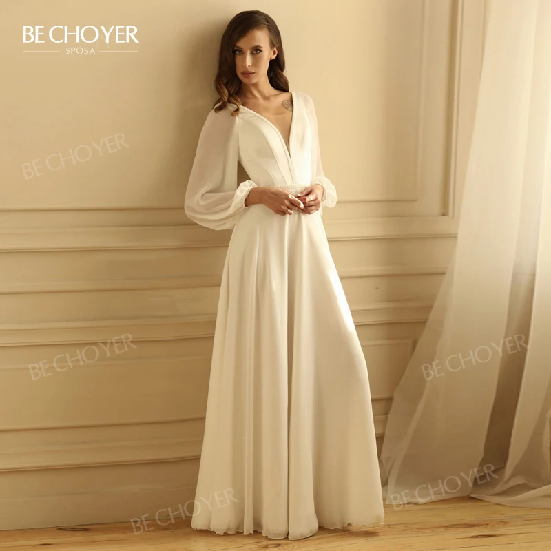 Свадебное платье с пышными рукавами и V-образным вырезом большие размеры |