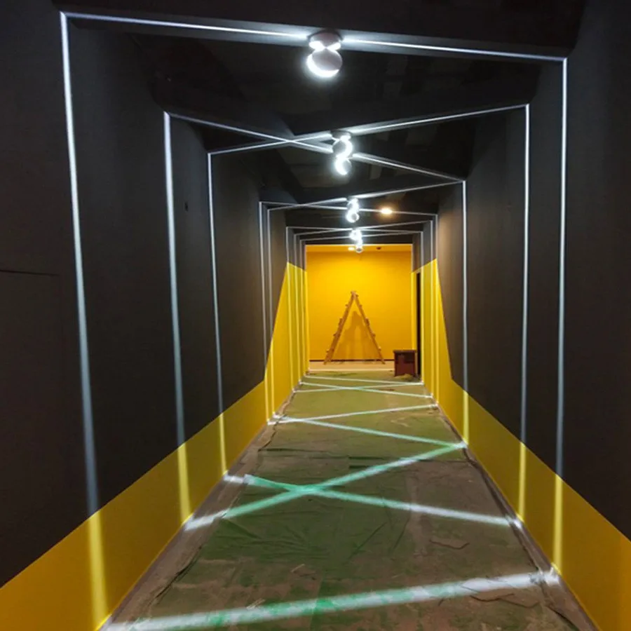 Thrisdar Открытый водонепроницаемый светодиодный настенный светильник