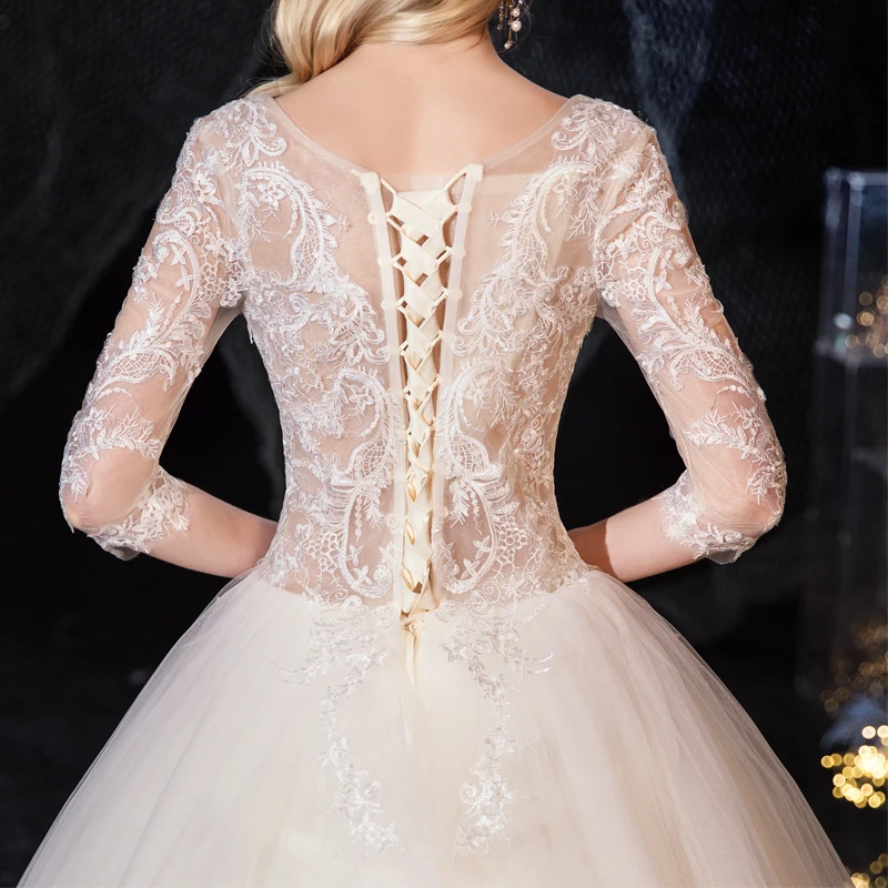 

2021 New Vestido De Noiva Elegant V-neck Wedding Dress Lace Embroidery Wedding Ball Gown Half Sleeve Tulle Bridal Gowns