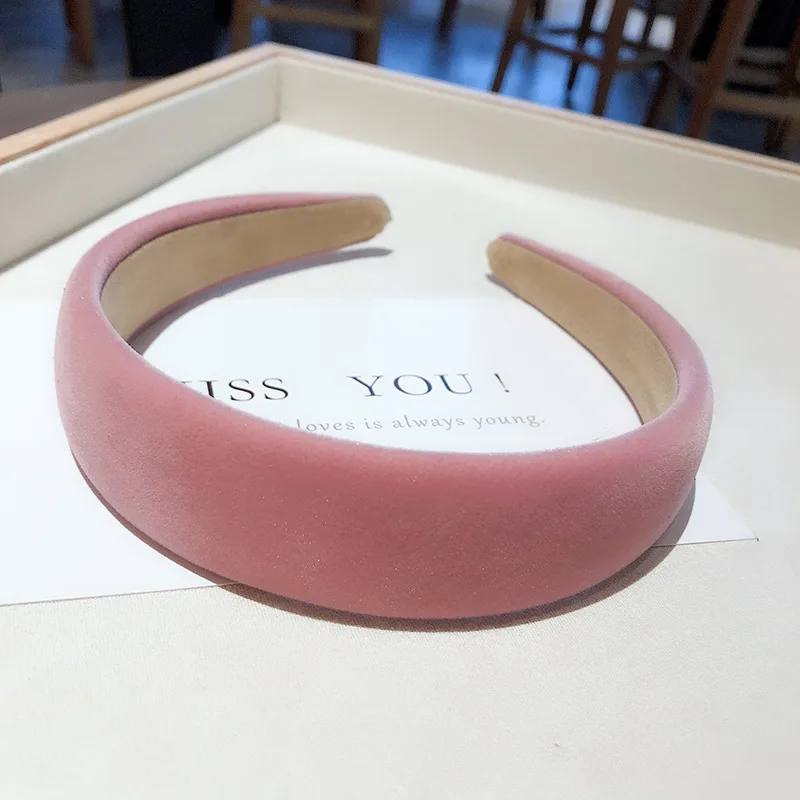 

Retro Velvet Hairband for Korean Women Face Wash Hairband French Hair Bundle Black Wide Hairpin
