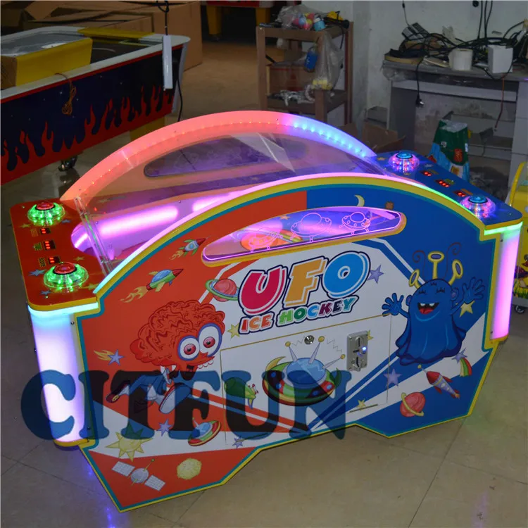 Привлекательная роскошная игровая аркадная машина нло с монетами для воздушного