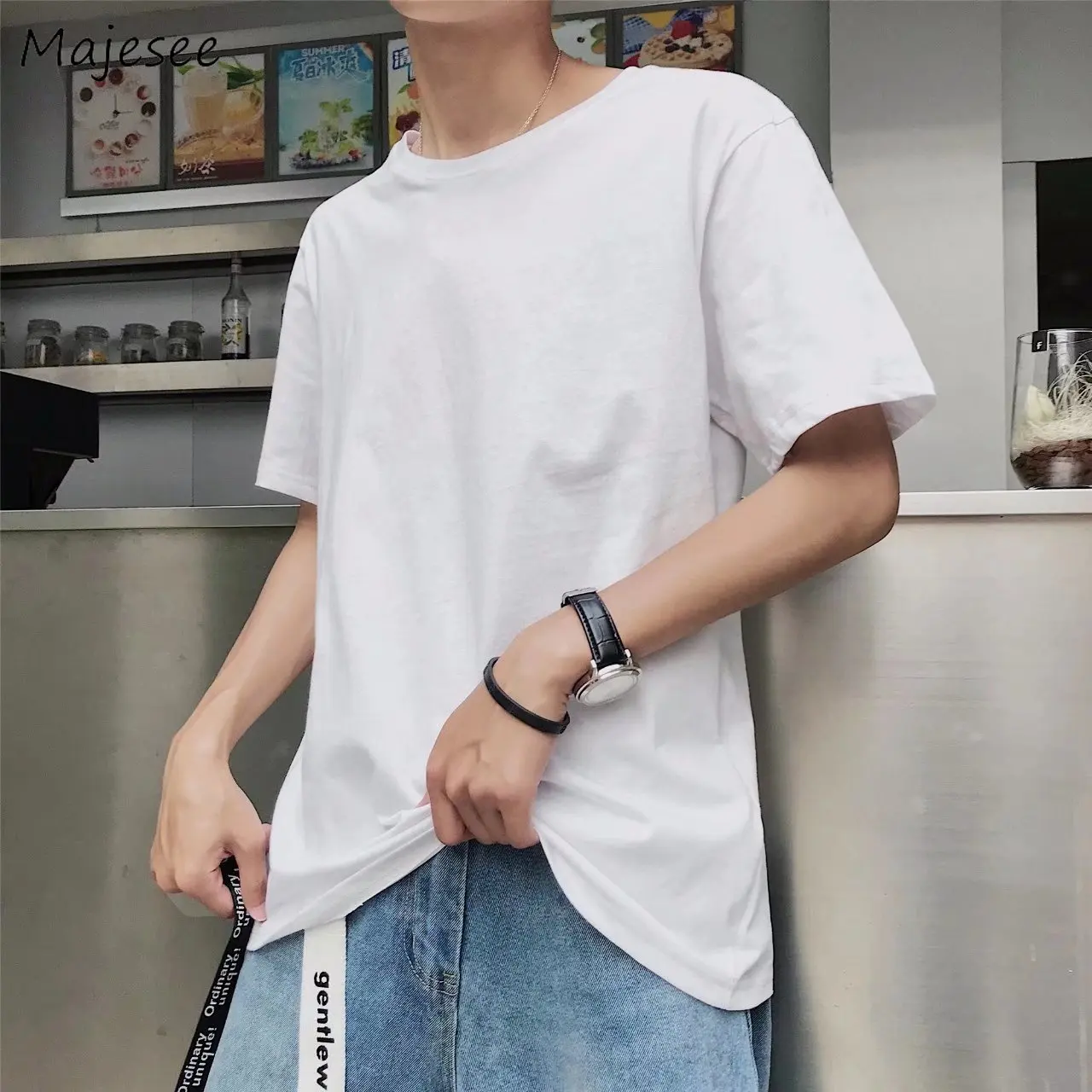 

Men Loose White T-shirts Summer Short Sleeve Tops Breathable Couple Casual Streetwear Harajuku Basic O-neck Tee Ulzzang Fashion
