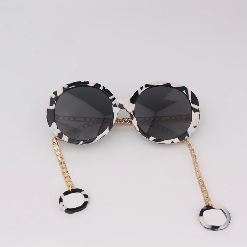 

Marble effect Round acetate women sunglasses chain temples with Interlocking charms