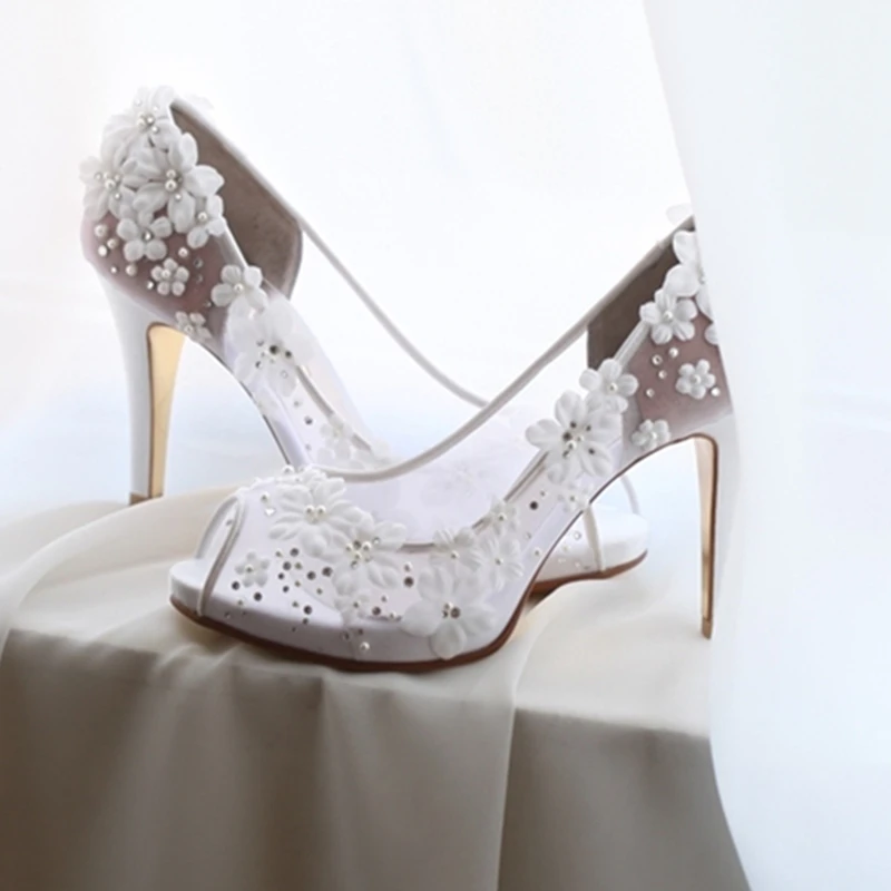 

Женские туфли на высоком каблуке, с открытым носком и жемчугом