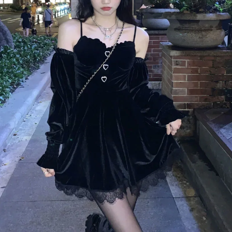 

Black Gothic Dress Women Off Shoulder Velvet Lolita Lace Dress Evening Party One Piece Dress Korean Long Sleeve Sexy Clothing