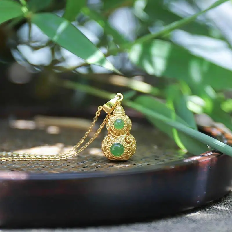 

Natural Hetian Jade Green Jade Hollow Gourd S925 Pendant Jasper Jade Rich Gilding Craft Silver Necklace