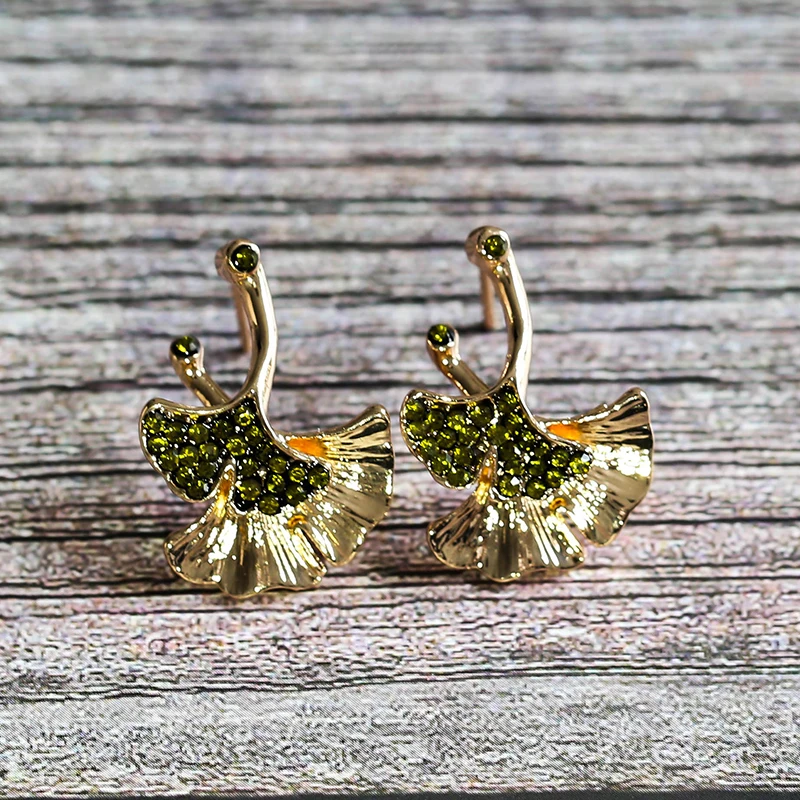 

New luxury creative ginkgo leaf shape front and rear earrings gold color green color retro gift earrings Q3D274