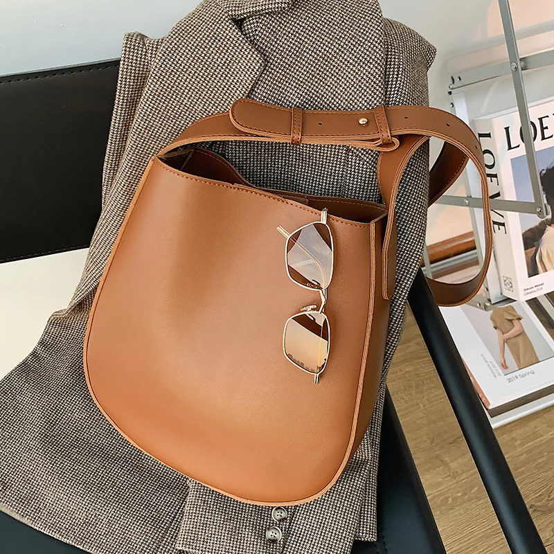 

Vintage Small PU Leather Bucket Bags for Women 2021 Winter Branded Crossbody Shoulder Bag Handbags Trending Luxury Hand Bag