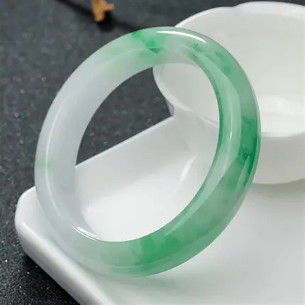 

Zheru jewelry natural Burmese light green two-color jade 54-64mm bracelet elegant princess jewelry gift for girlfriend to mother