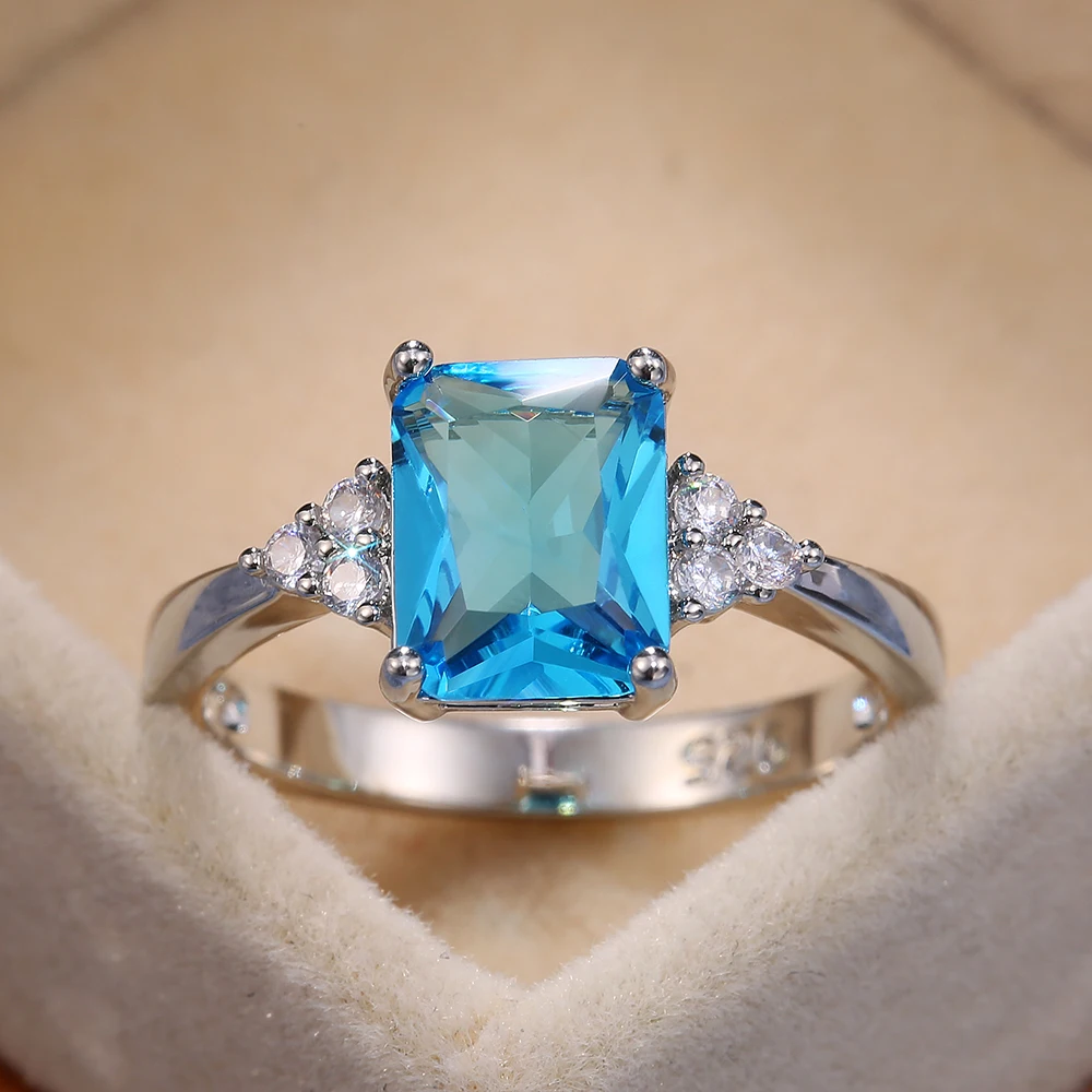 Оптовая продажа с завода Huitan Женское кольцо средней длины в стиле ретро