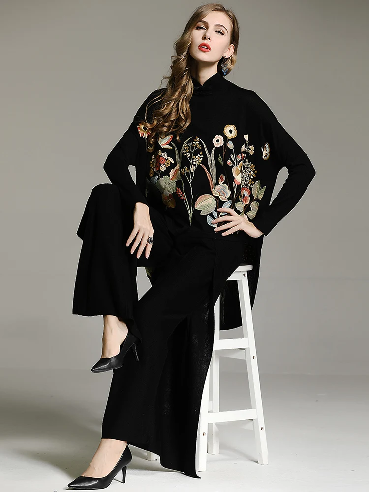 Top Grade Designer Clothing Sets 2019 Autumn Winter Knitwear Women Luxurious Embroidery Sweaters+Wide Leg Knitted Pants Sets XXL