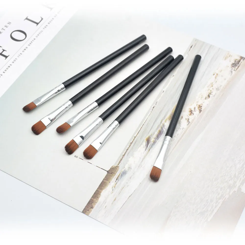 Professional Eye Shadow Brush Wooden Flat Make up Tools Eye Lip Transistive Eyeshadow Piece Eyebrow Pen Ms. Cosmetics Tool 1PC