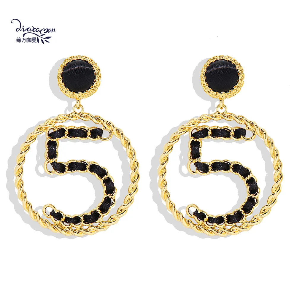 Женские серьги Dvacaman с цифрами 5 модные золотистые металлические круглые висячие