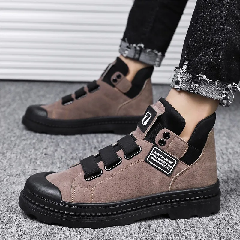 

Men's Faux Fur Winter Boots Warm Casual Waterproof Shoes Plus Velvet Warm Casual All-match Martin Boots Cotton Shoes