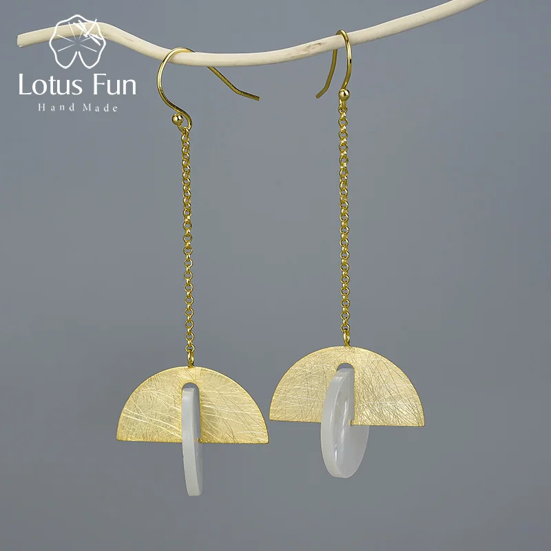 Lotus Fun реальные 925 пробы серебро натуральный камень Креативный дизайнер ювелирные украшения сектора Rotable длинные висячие серьги для женщин - Цвет камня: White Shell