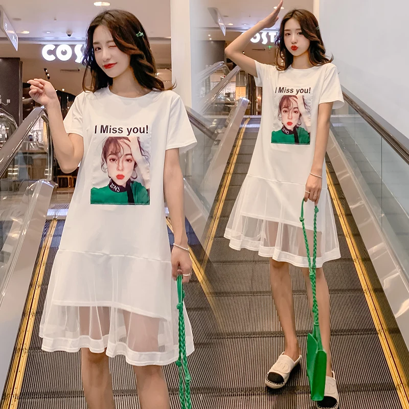 Платье для грудного вскармливания с открытой молнией сбоку коротким рукавом