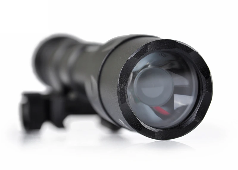 

Element SF M600U Weapon Lights Scoutlight Flashlight Tactical Scout Light LED 500 Lumens Full Version