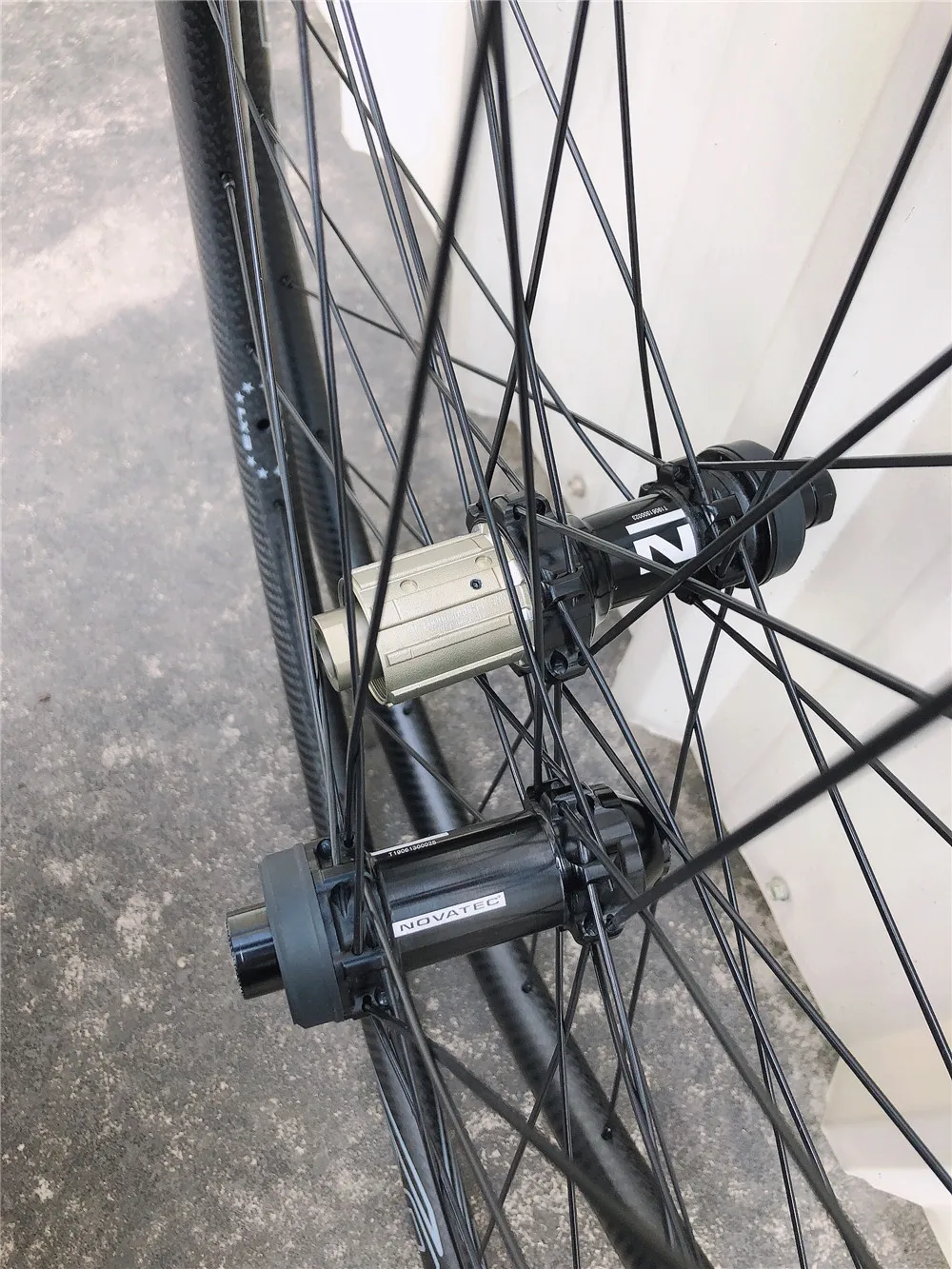 700C углерода дисковый тормоз колеса автомобиля без тормоза край Центральный