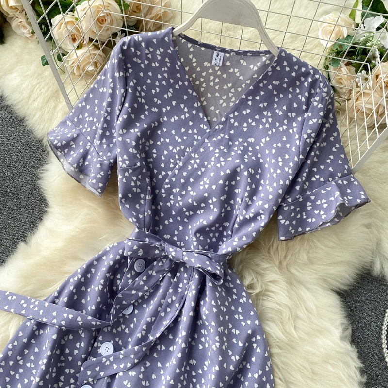 

2021 New Women Korean Bohemian Dot Dress Vintage Robe Flare Sleeve V Neck Short Sleeves Casual Dress Heart Print Chiffon dress