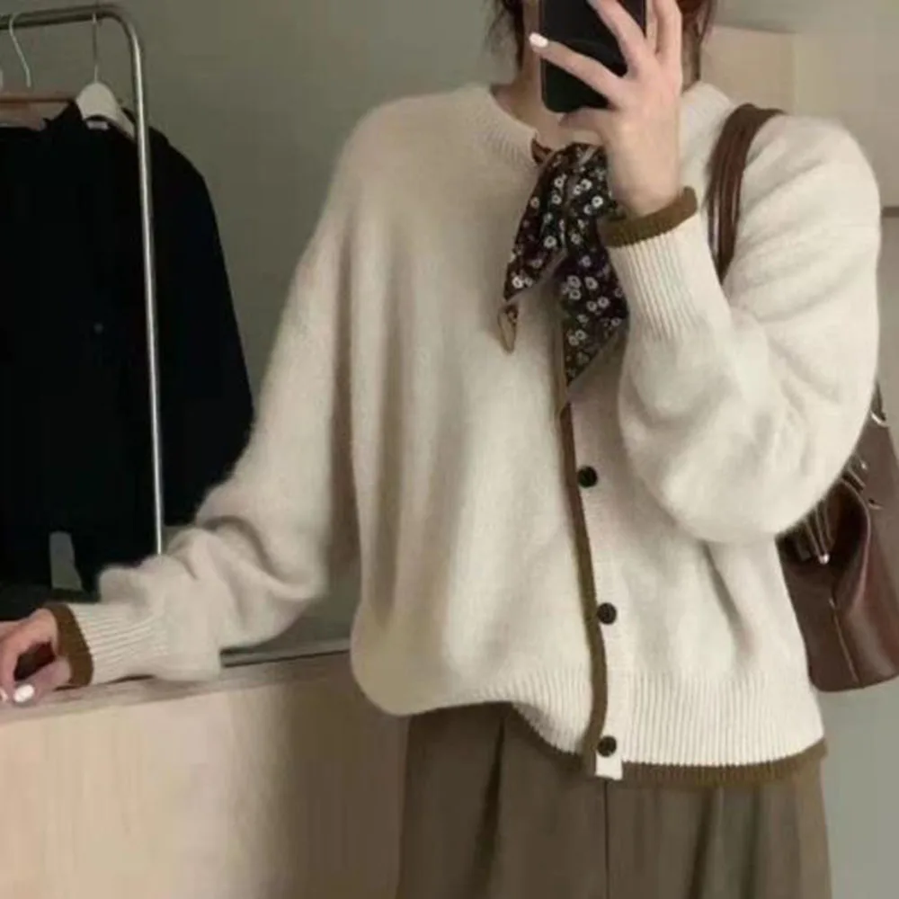 

Pullover Sweater Women's Early Autumn 2021 New Floral Series Wide Loose And Lazy Long-sleeved Knit Sweater Top Pure Color Casual