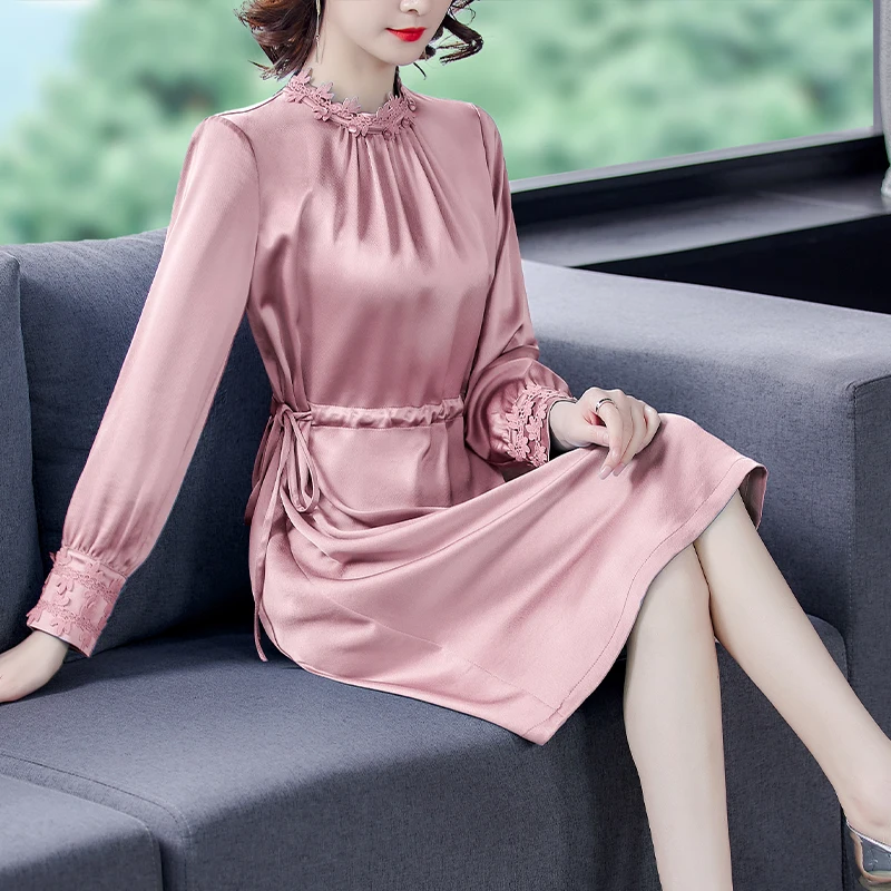 

Женское офисное платье во французском стиле, однотонное черное платье с длинным рукавом, круглым вырезом и высокой талией, с вышивкой и пояс...