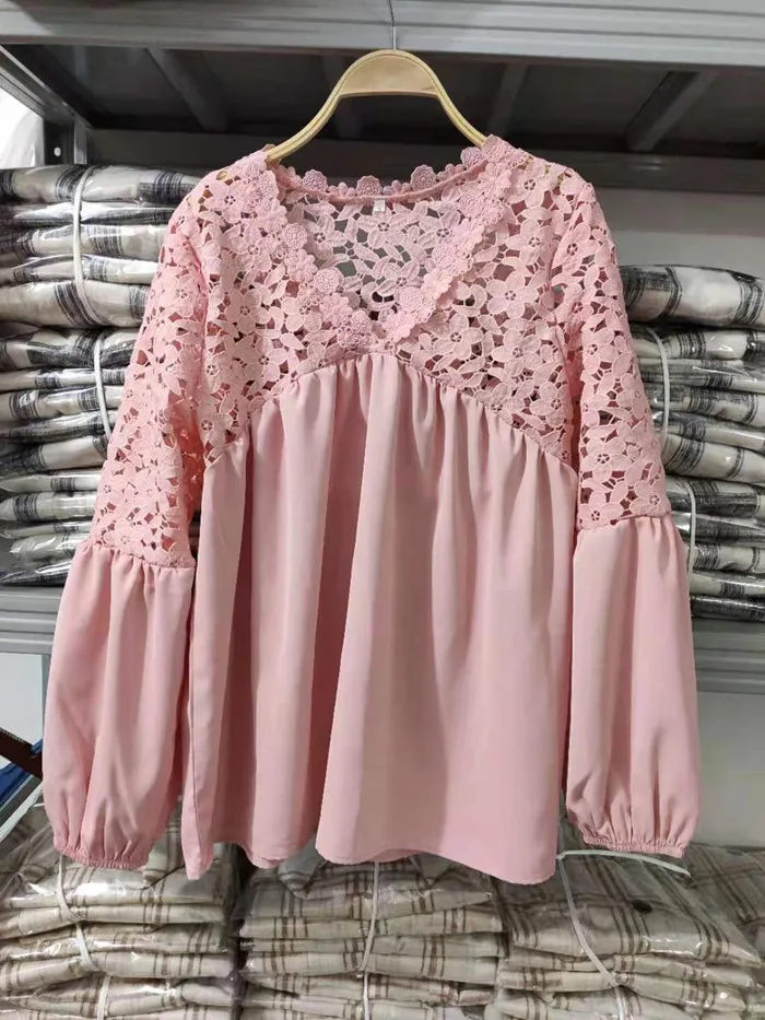 

Fashion Women's Sexy V-neck Shirts Casual Pullover Loose Stitching Lace Long-sleeved Ladies Summer Hollow out Female Blouses Top