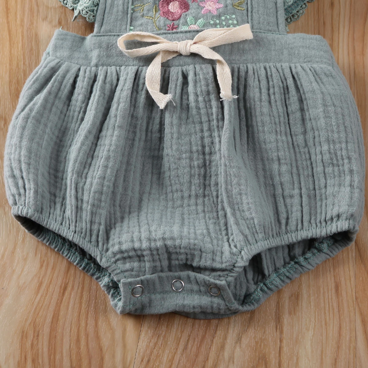 2020 боди для малышей комбинезон без рукавов с вышивкой новорожденных девочек