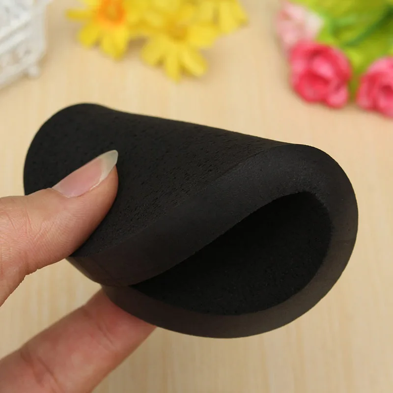 

Bamboo Charcoal Facial Face Deep Cleansing Washing Sponge Makeup Foundation