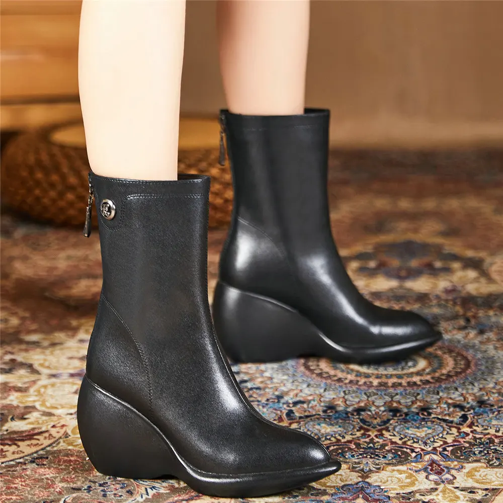 High Top Winter Casual Shoes Women Genuine Leather Chunky High Heels Motorcycle Boots Female Pointed Toe Platform Pumps Shoes