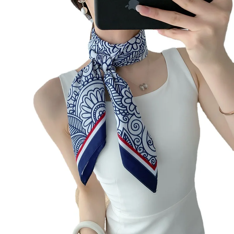 

2021 Square Silk Scarf Women Fashion Print Small Neck Scarfs Office Lady Hair Band Foulard Hand Kerchief Female Bandana Shawl