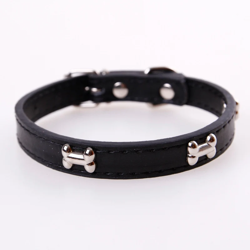 

Dog Collar PU Leather Puppy Pet Collars Bone Charms Decoration Rivet Dogs Collar INTE99