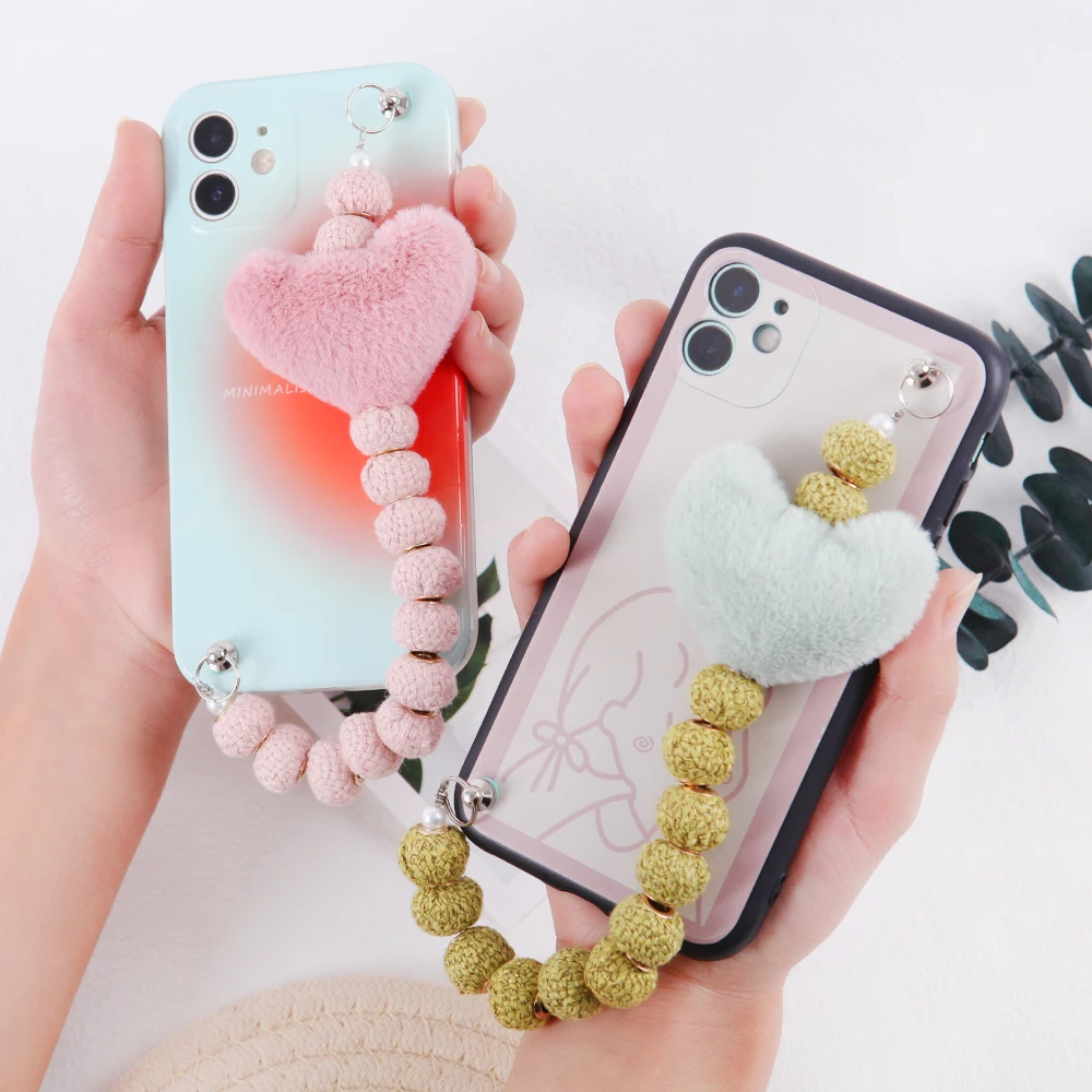 

Plush Love Heart Hand Chain DIY Women Cute Phone Case Bracelet Jewelry Accessories Yarn Ball Hand Chain Mobile Phone Accessories