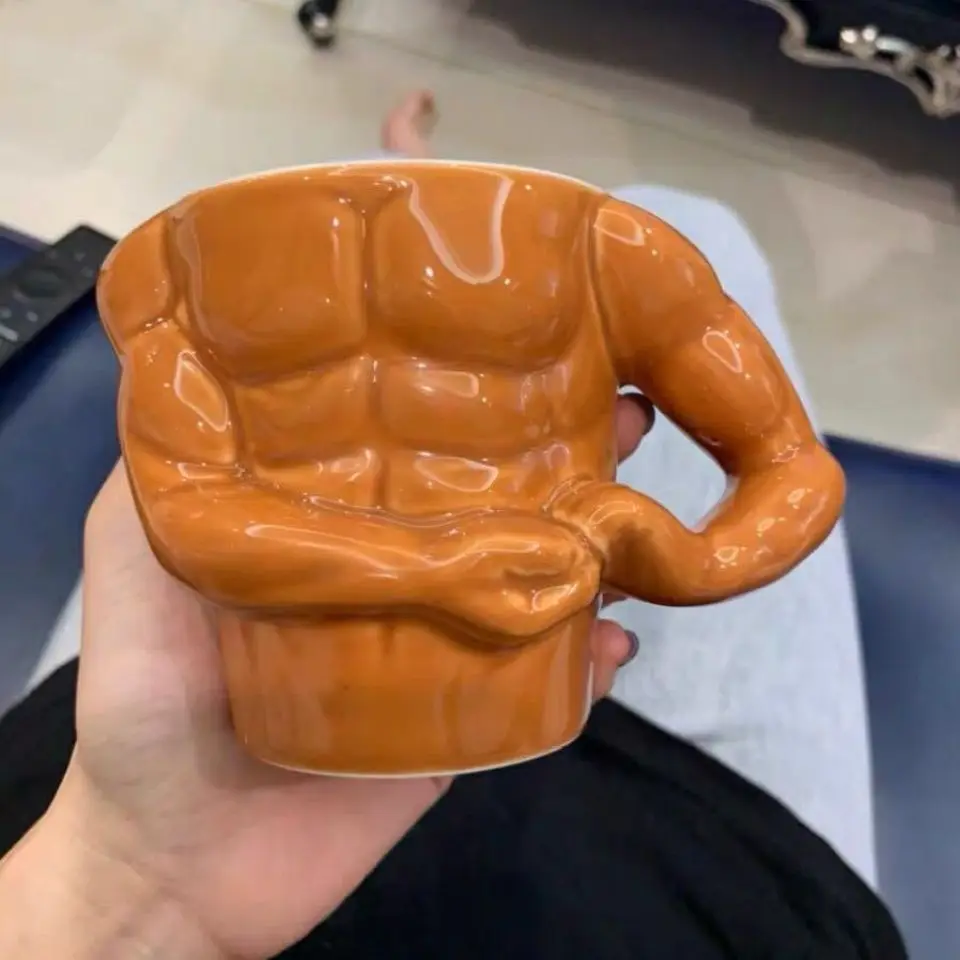 Мышечная кружка высокая стоимость для питья креативная керамическая чашка