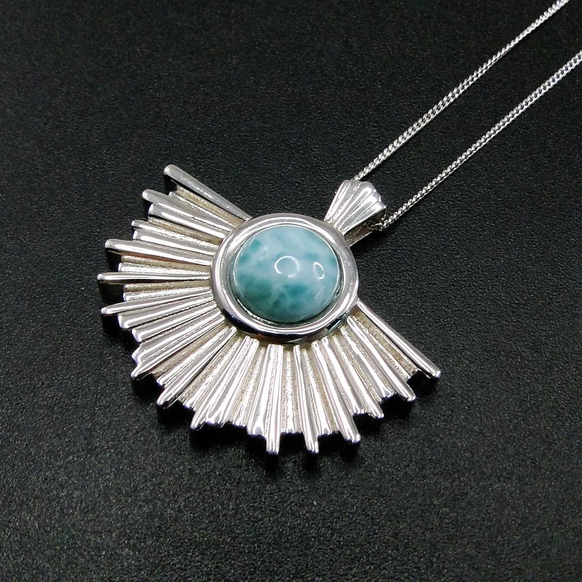 

High Quality 925 Sterling Silver Natural Dominica Larimar Pendant Necklace For Women Gift
