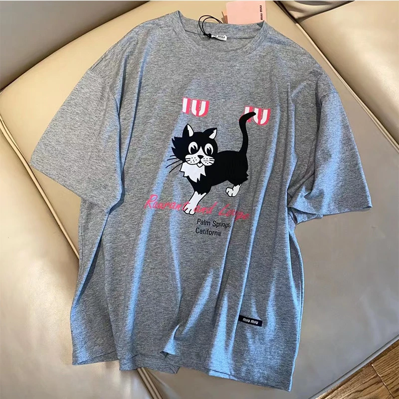 

2021 summer new T-shirt cute age-reducing cat print simple short-sleeved k loose cotton fashion brand