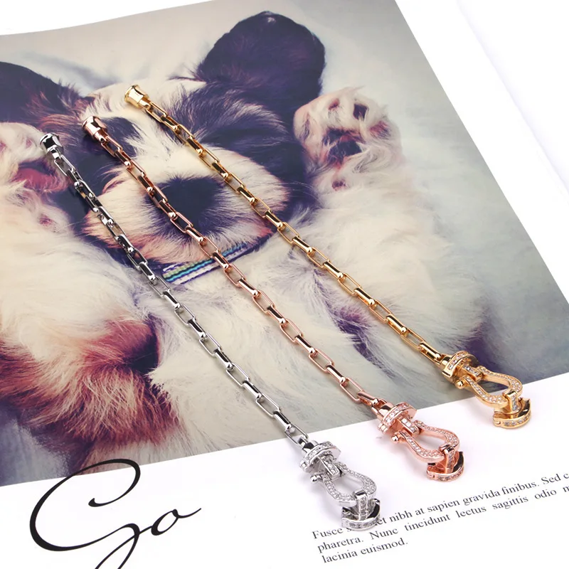 

Hot Sale Classic European And American Popular Brand Horseshoe Buckle Bracelet Men And Women Trend Favorite Luxury Jewelry Gift