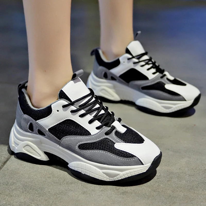 Женские кроссовки на платформе женская Вулканизированная обувь женские цвет