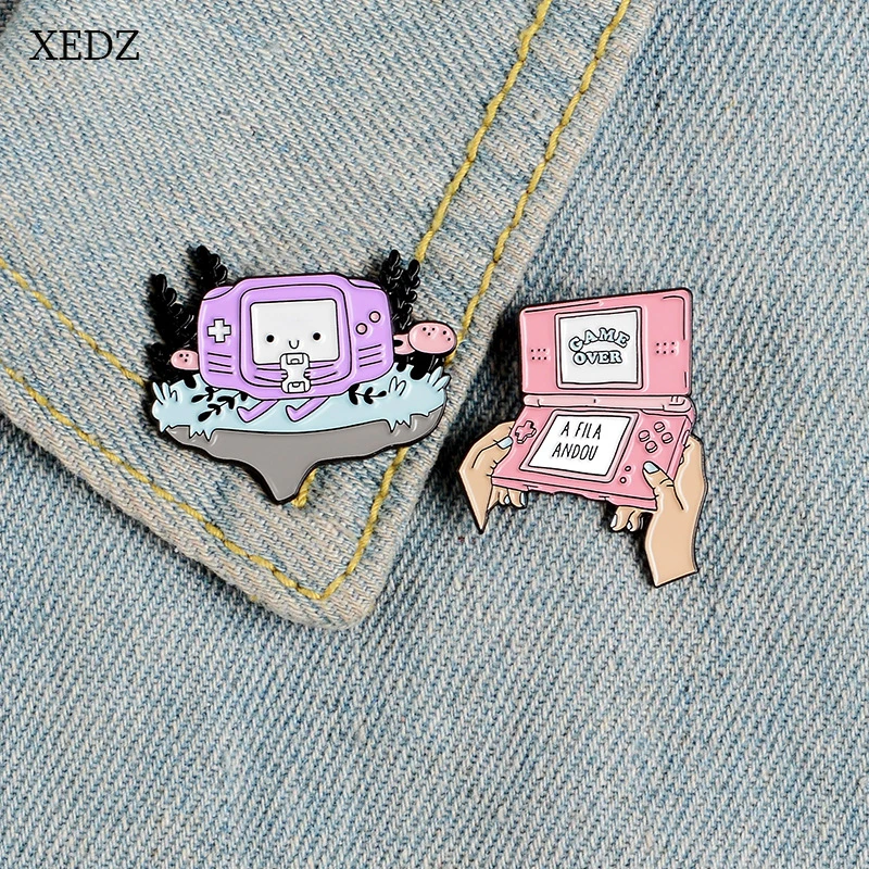 Новая детская игрушечная машинка XEDZ супер человек QQ яичная брошь коллекционная